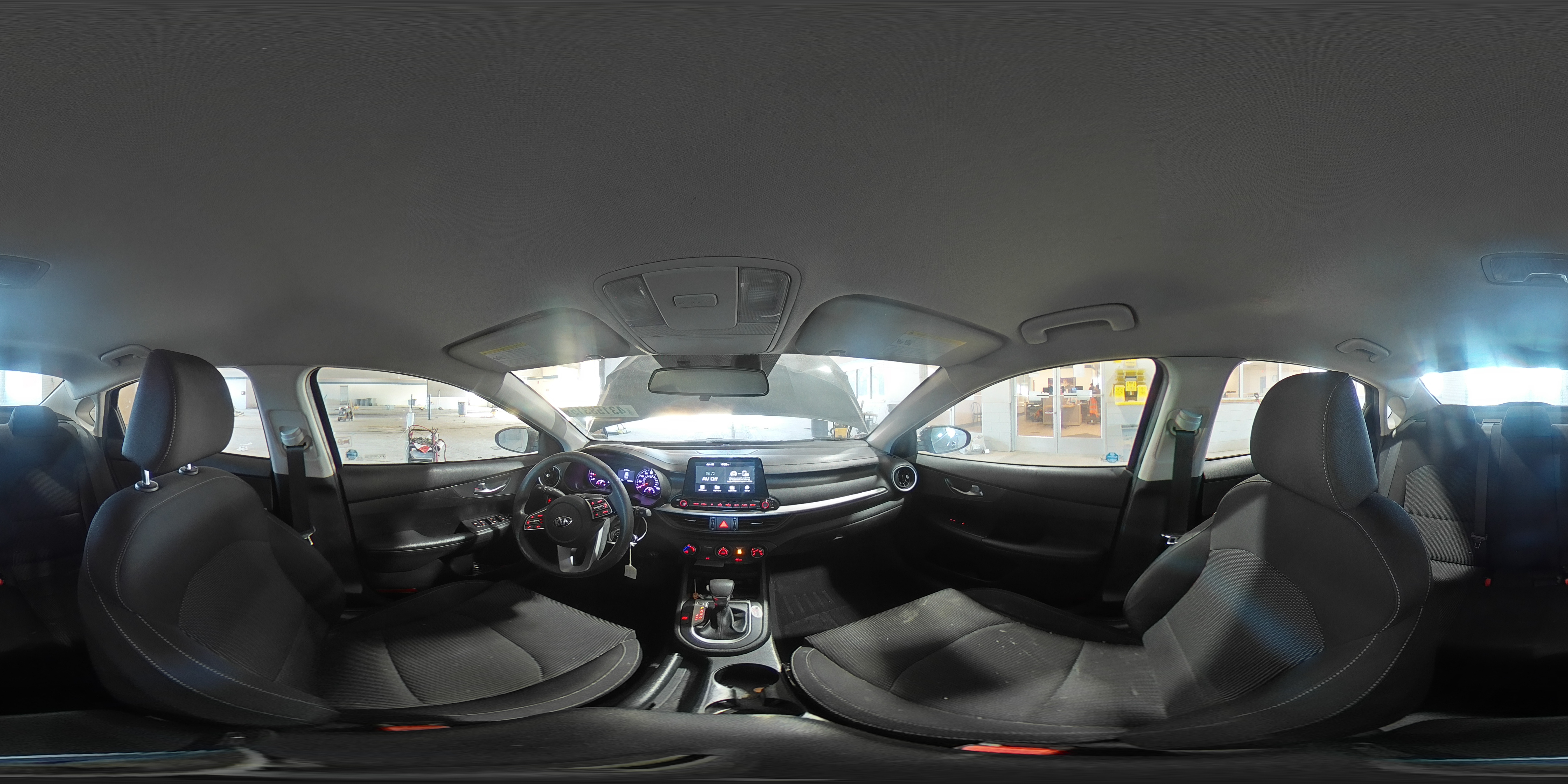 2020 Kia Forte - Image 13
