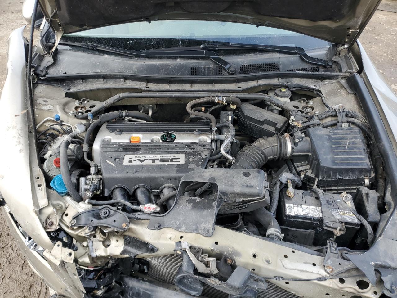 2008 Honda Accord - Image 11