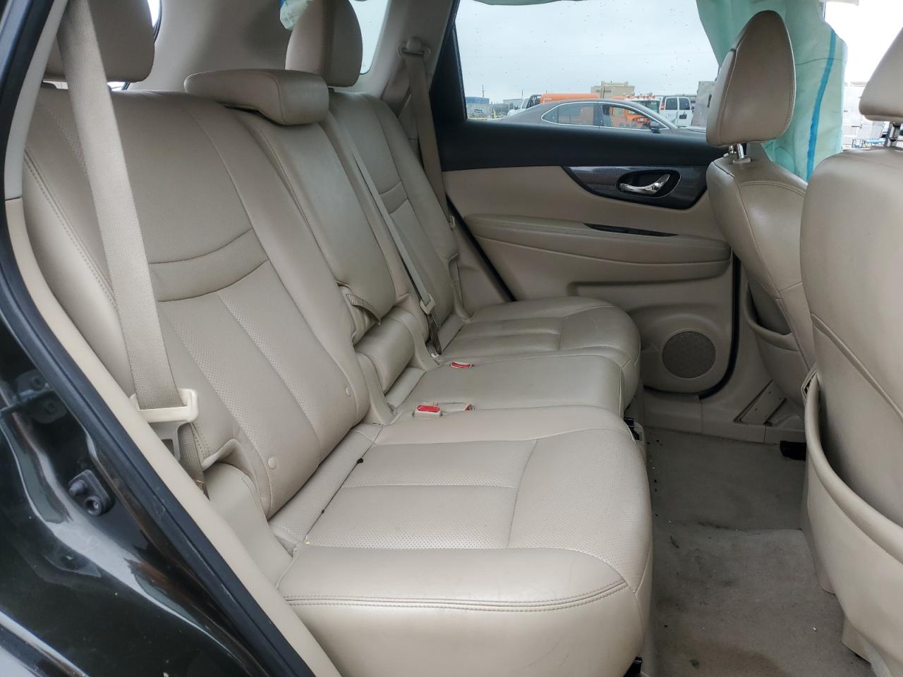 2015 Nissan Rogue - Image 10