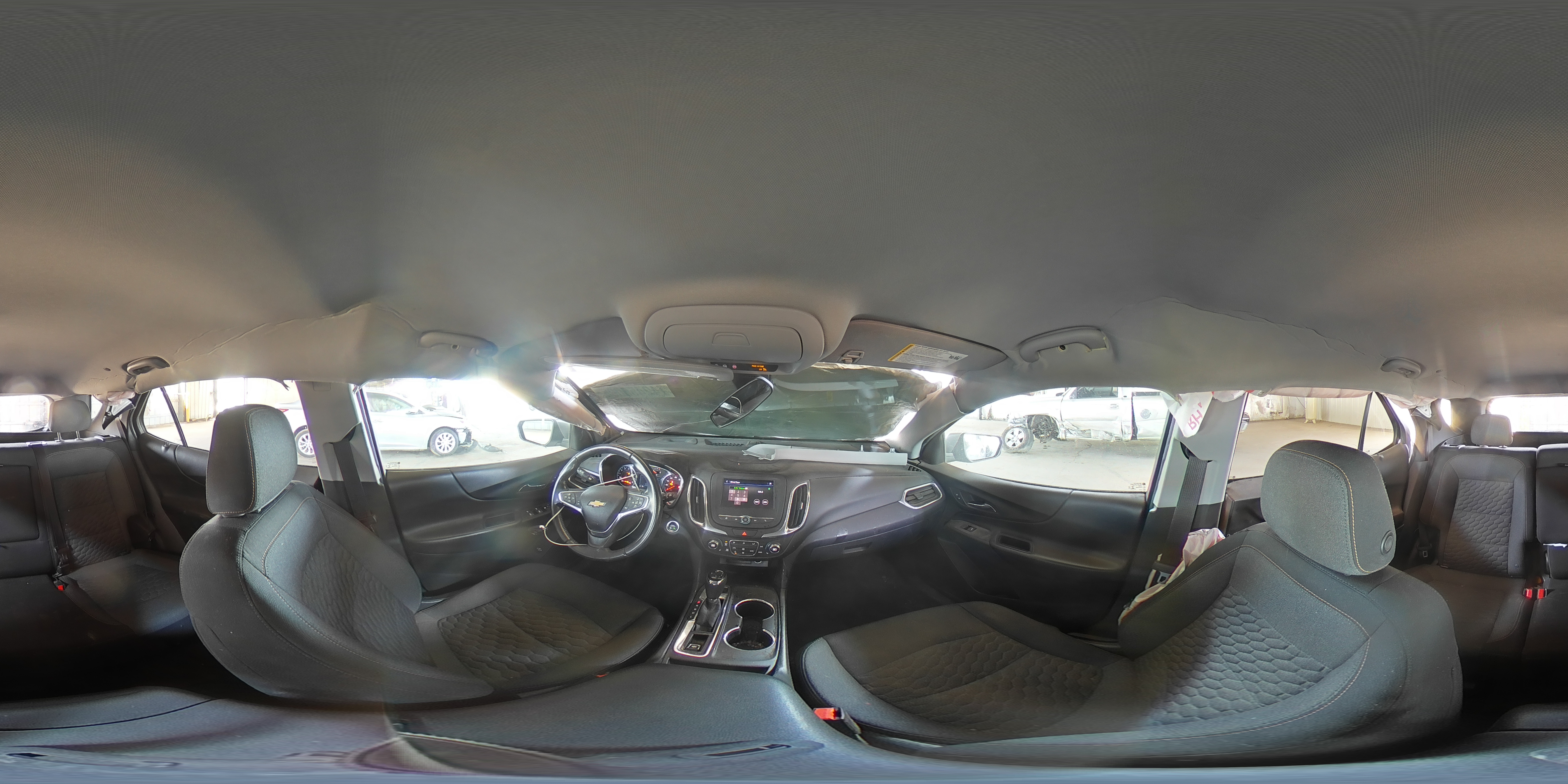 2020 Chevrolet Equinox - Image 14