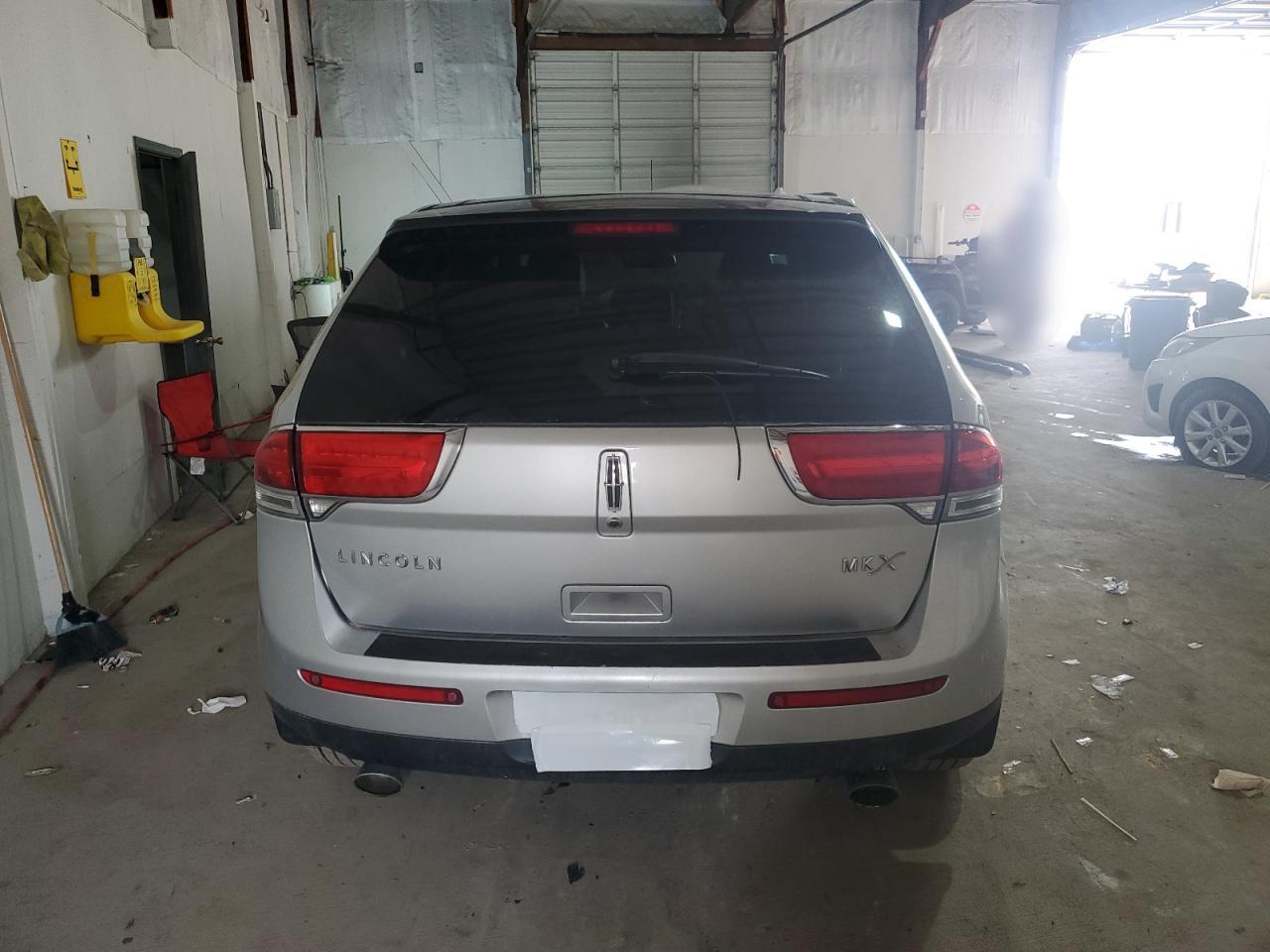 2013 Lincoln MKX - Image 6