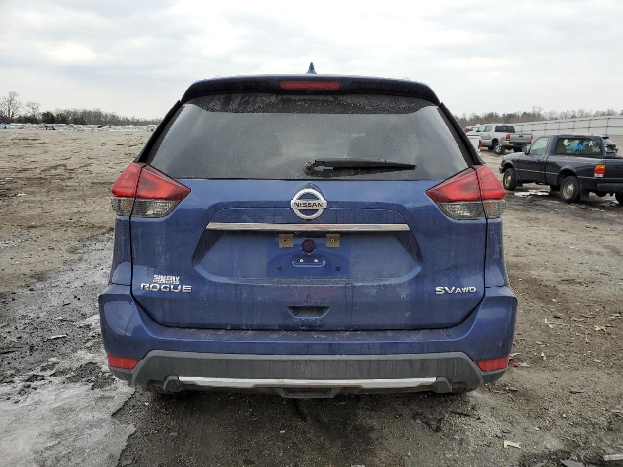 2017 Nissan Rogue - Image 6