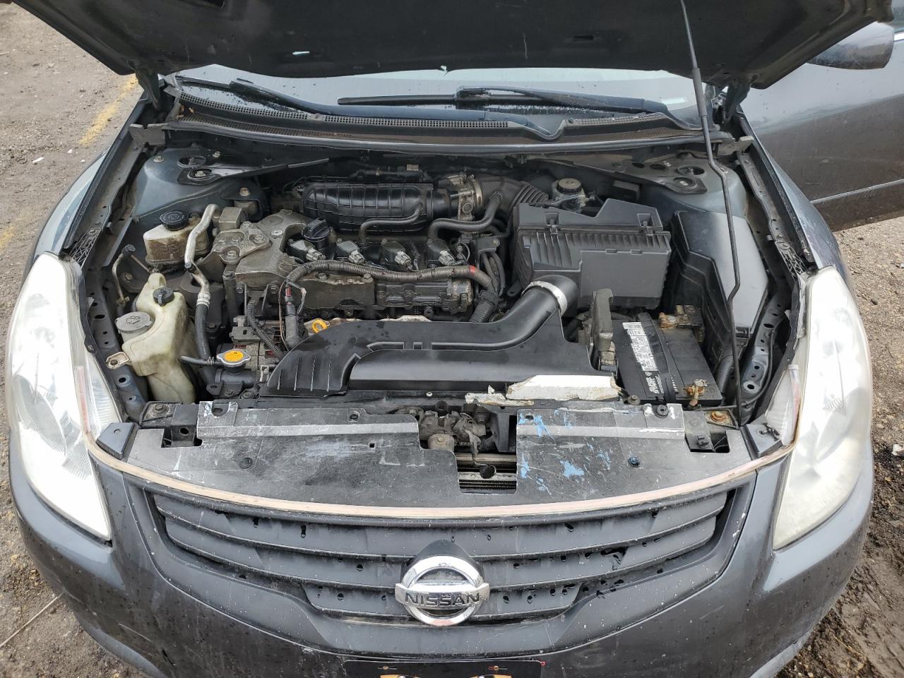 2011 Nissan Altima - Image 11