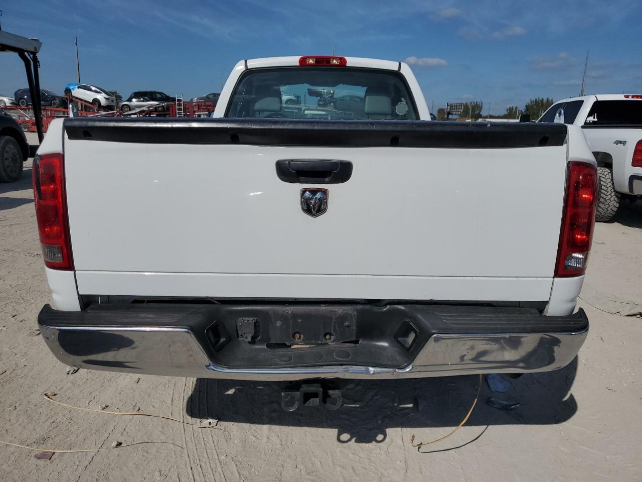 2006 Dodge RAM - Image 6