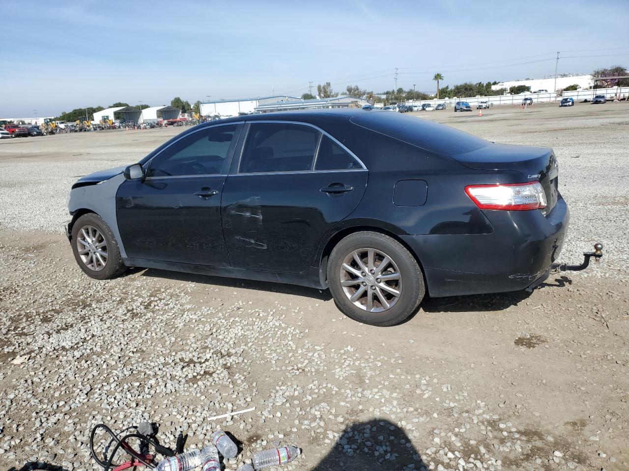 2010 Toyota Camry - Image 2