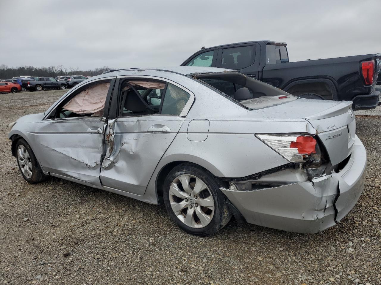 2009 Honda Accord - Image 2