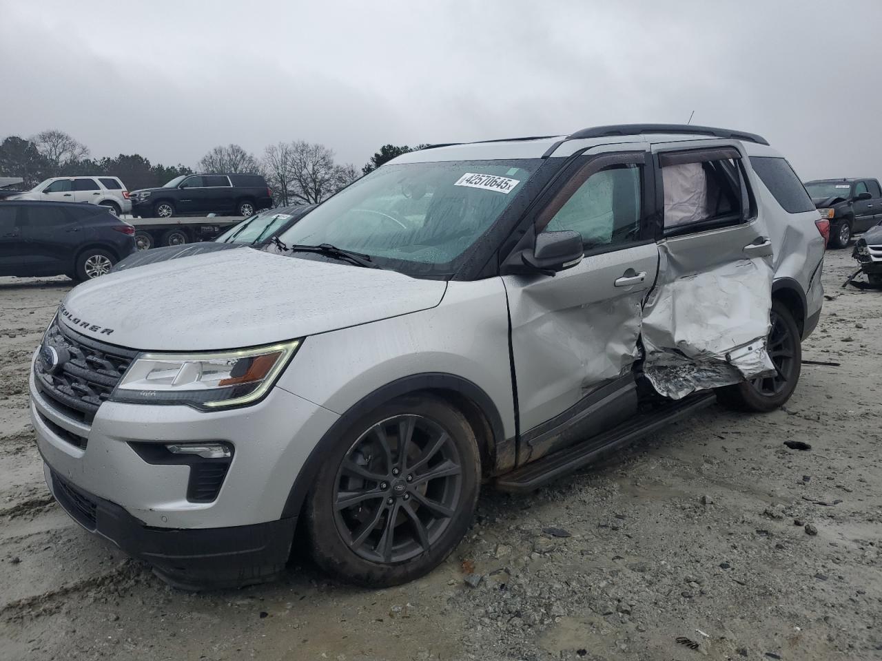 2018 Ford Explorer - Image 1