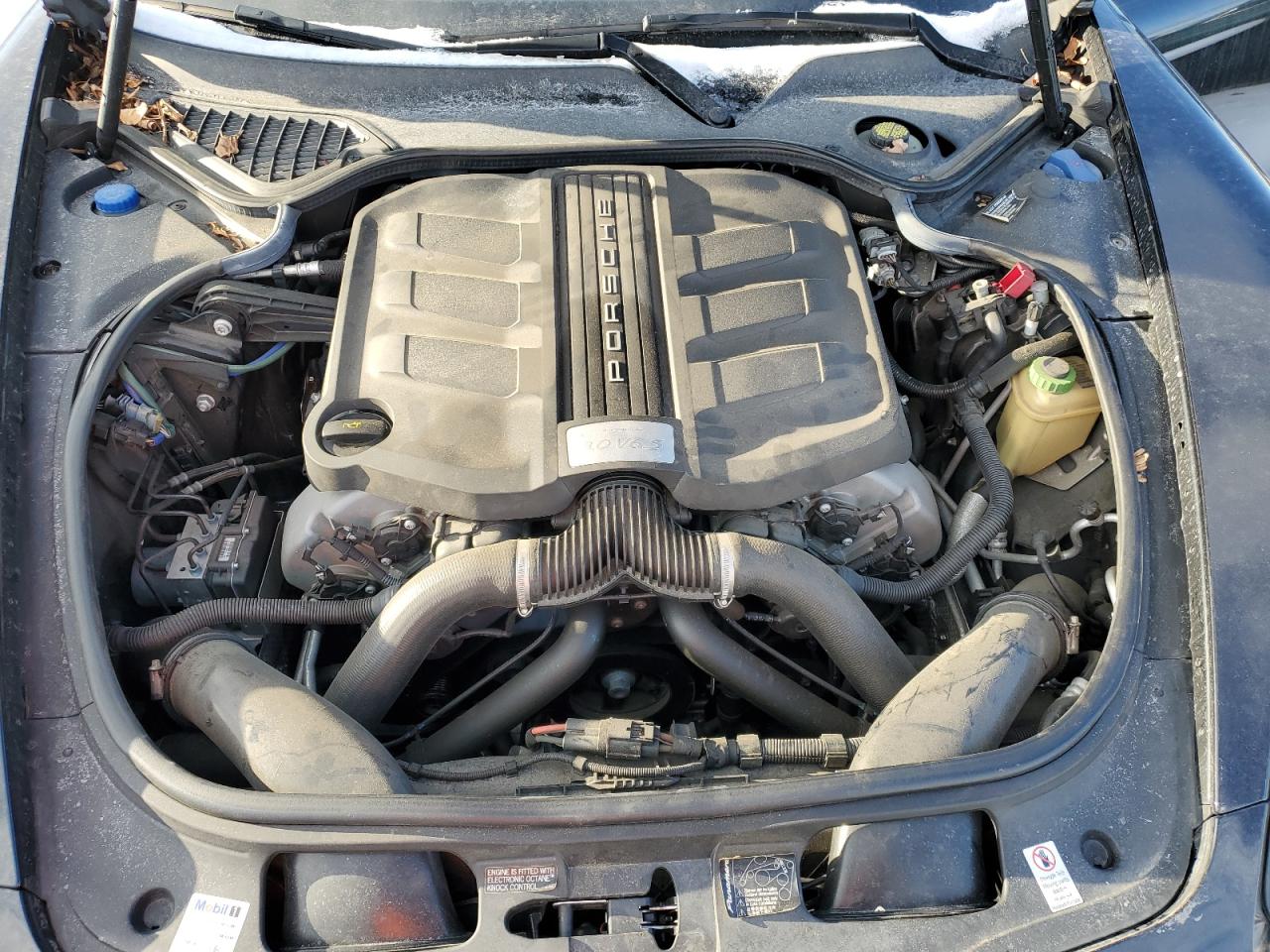 2016 Porsche Panamera - Image 11