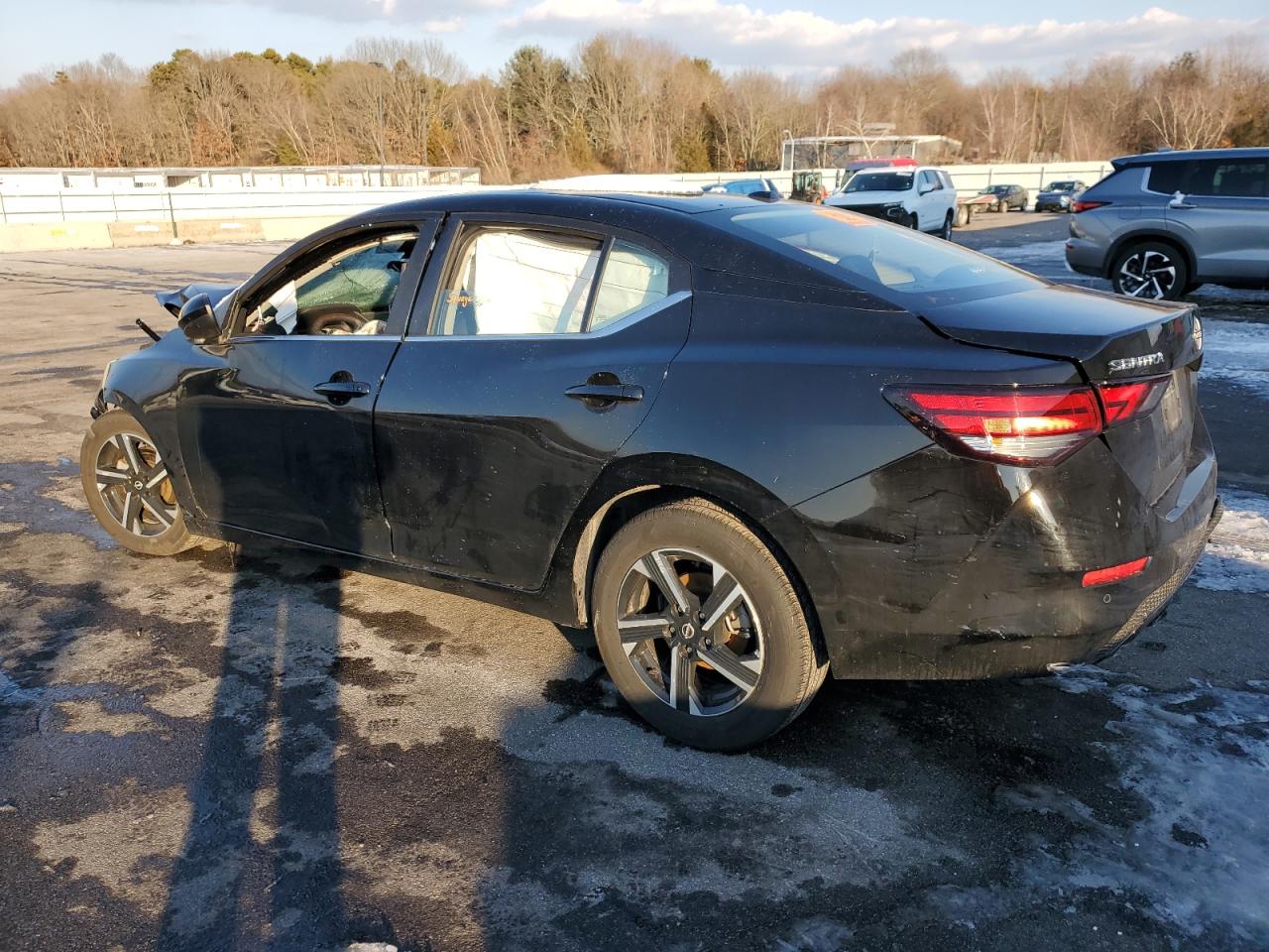 2024 Nissan Sentra - Image 2