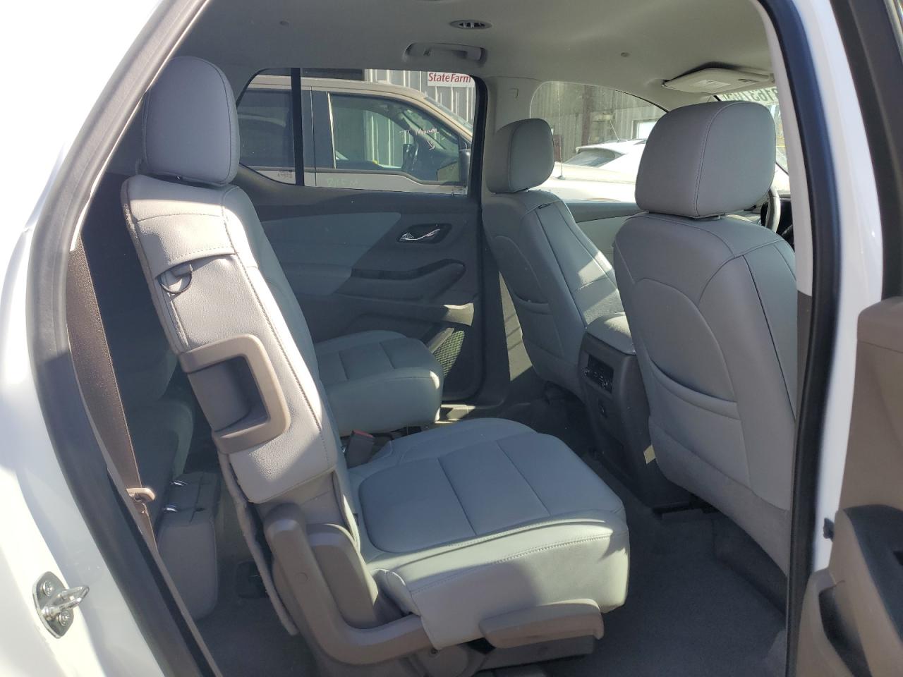 2021 Chevrolet Traverse - Image 11