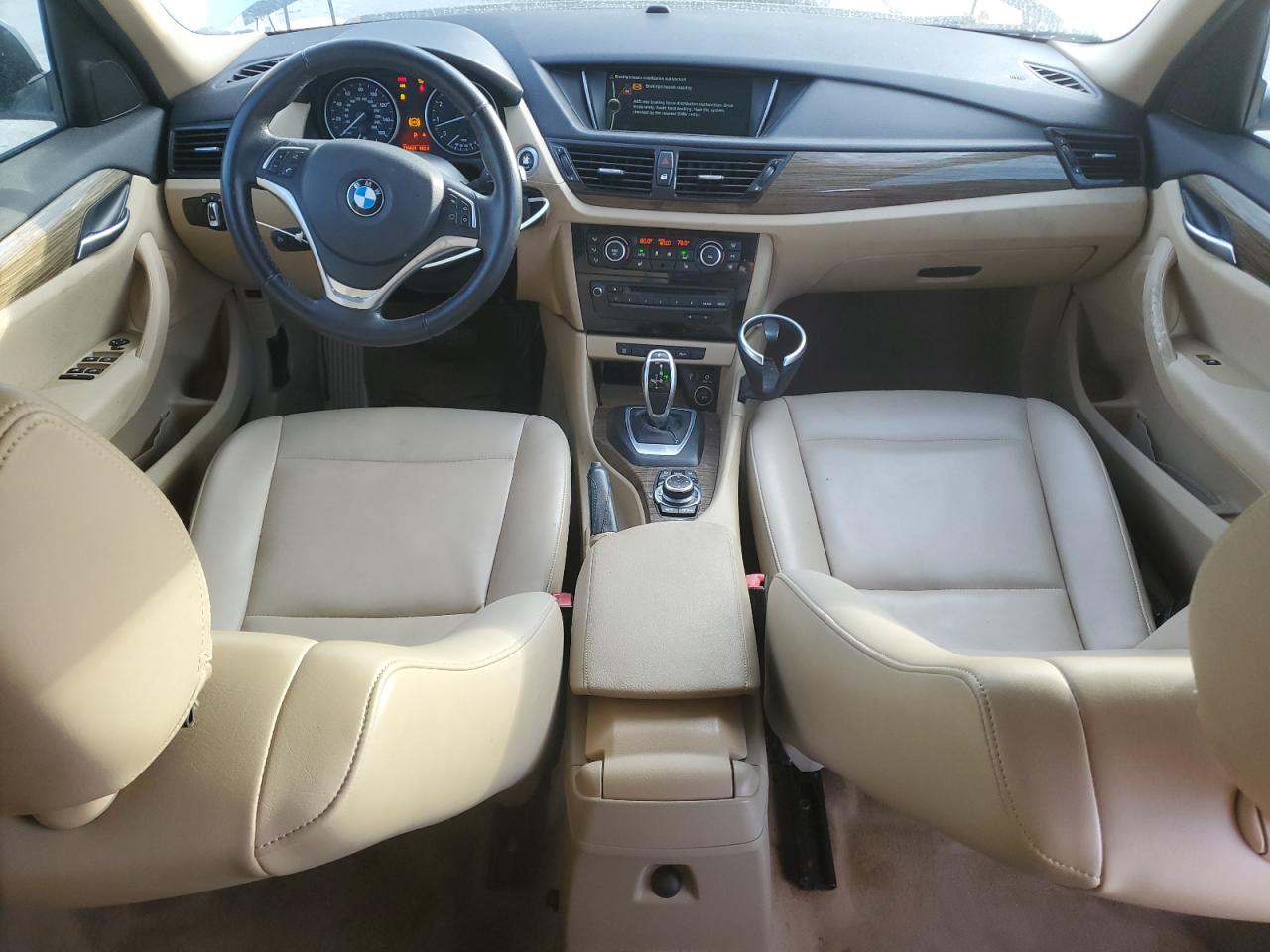 2013 BMW X1 - Image 8
