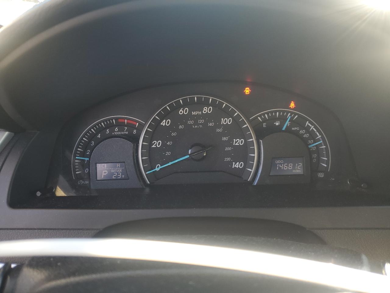 2013 Toyota Camry - Image 9