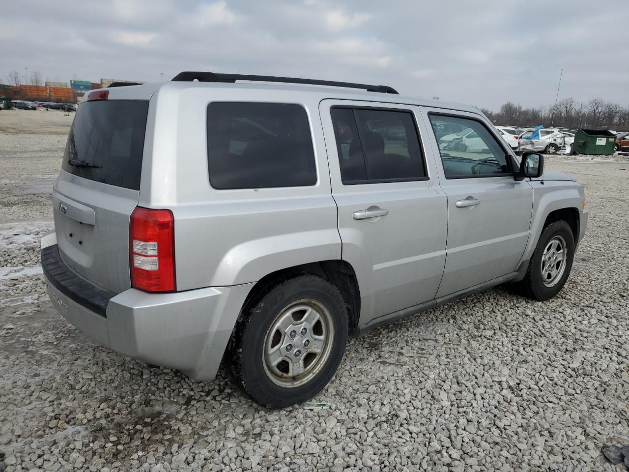 2010 Jeep Liberty (Patriot) - Image 3