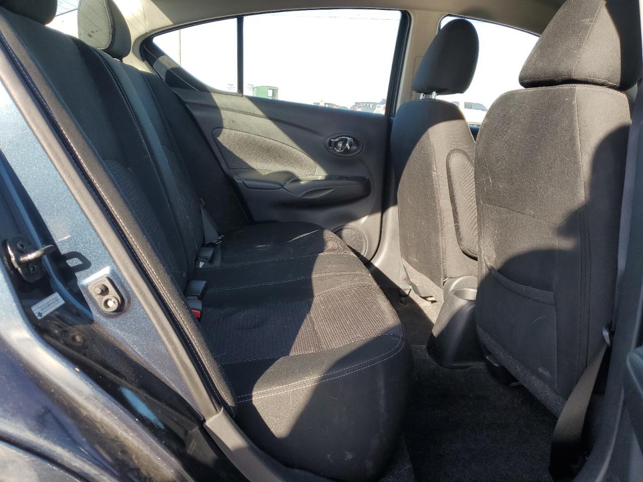 2017 Nissan Versa - Image 10