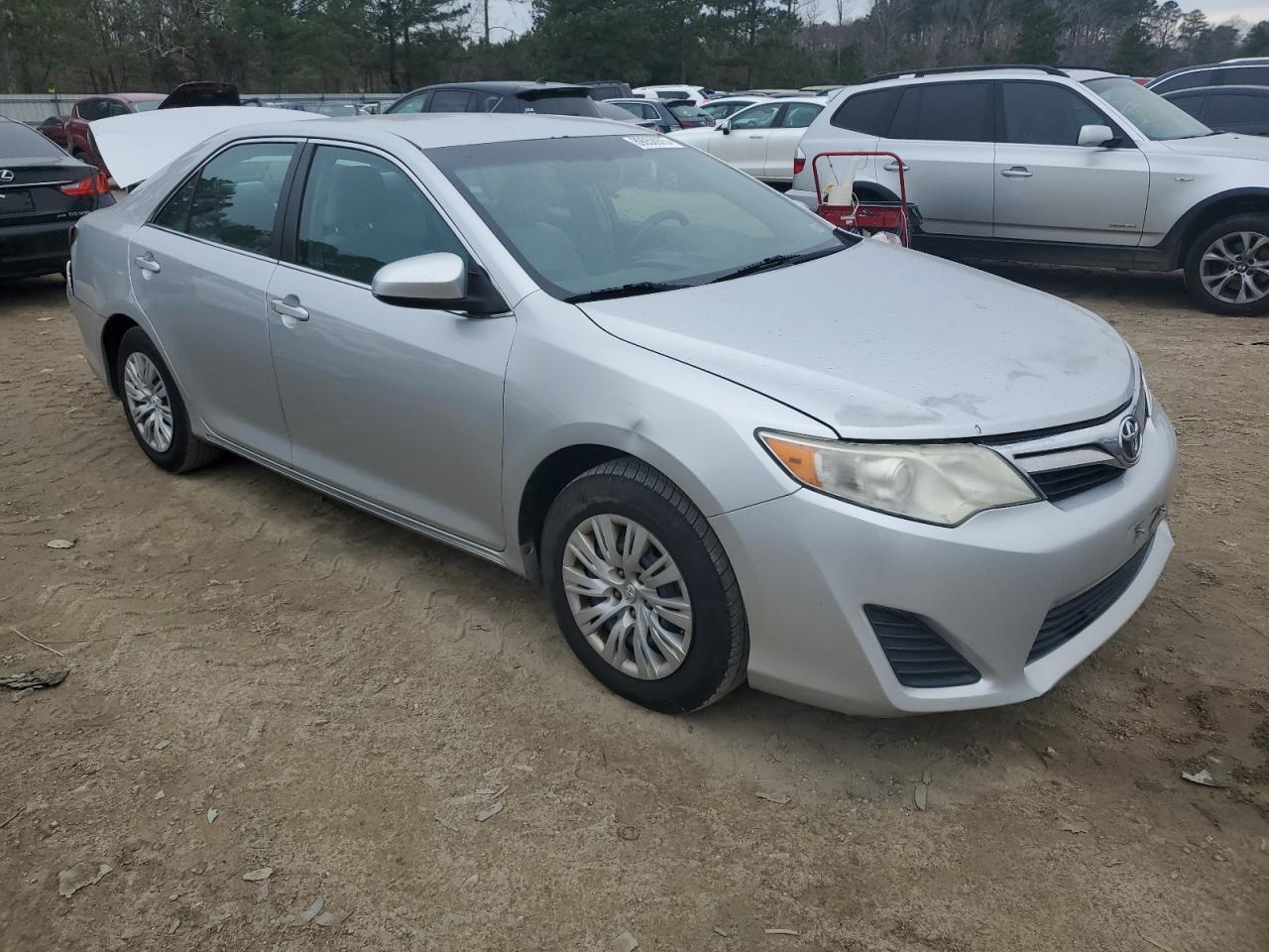 2012 Toyota Camry - Image 4