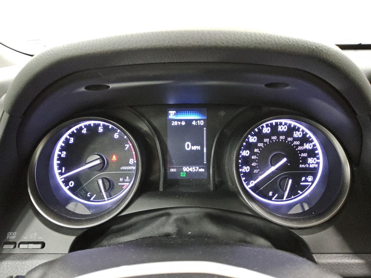 2022 Toyota Camry - Image 9