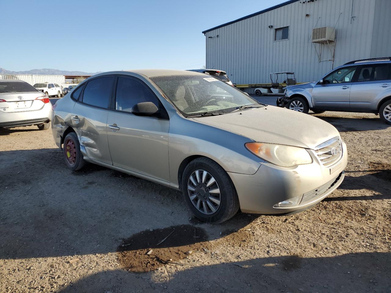 2010 Hyundai Elantra - Image 4