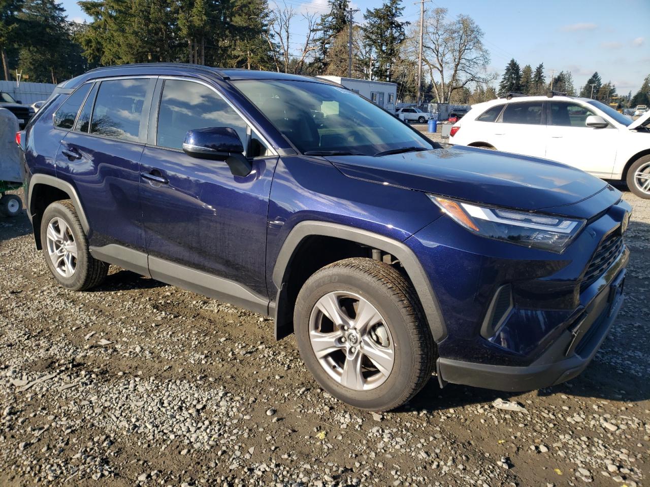 2023 Toyota RAV 4 - Image 4
