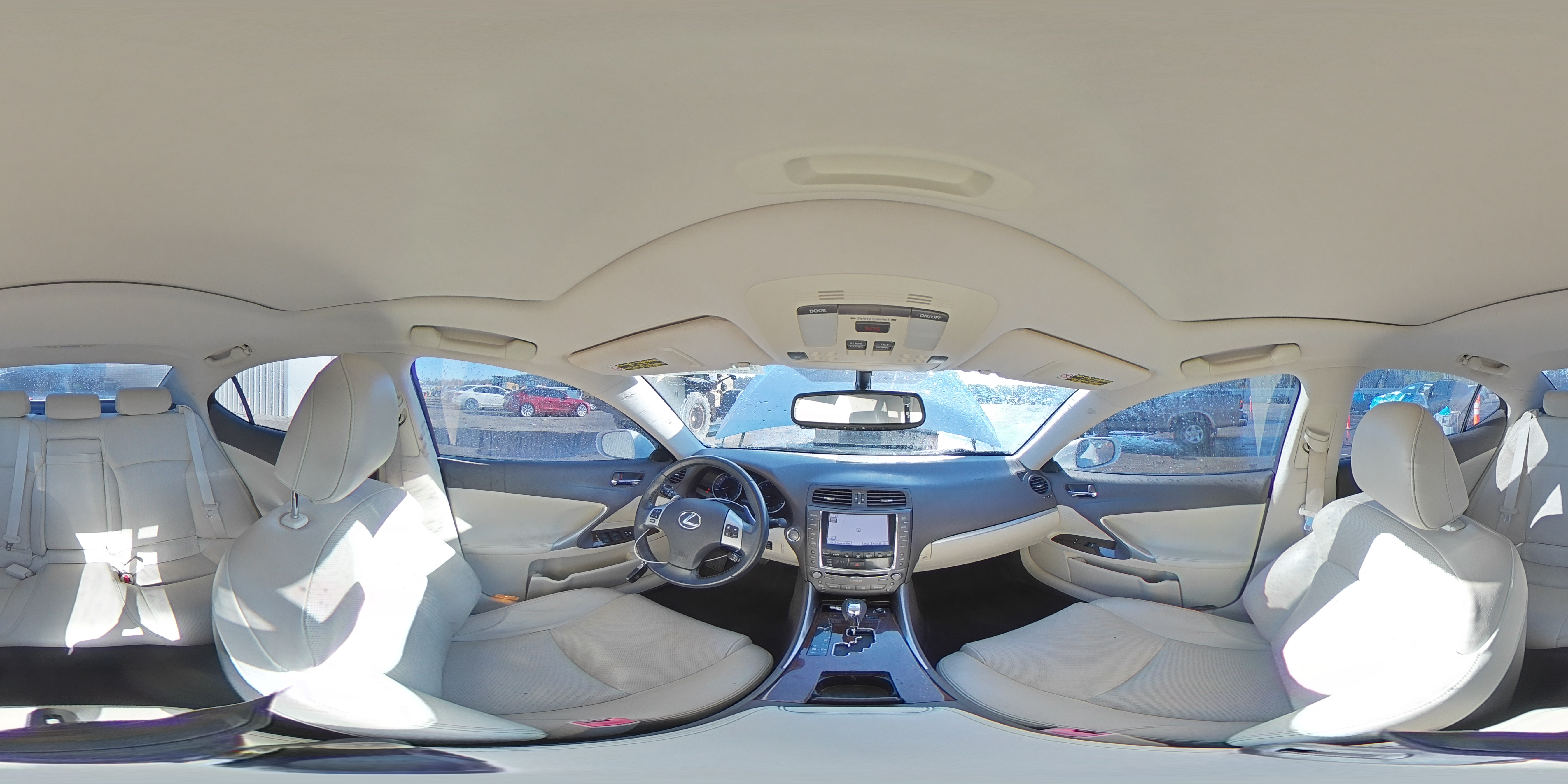 2012 Lexus IS - Image 14
