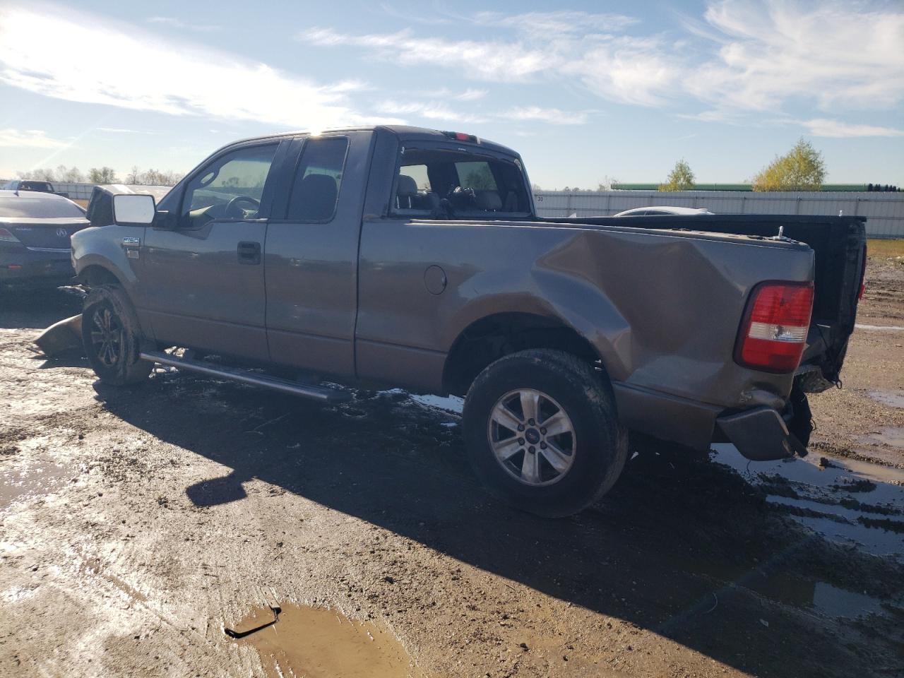 2006 Ford F-150 - Image 2