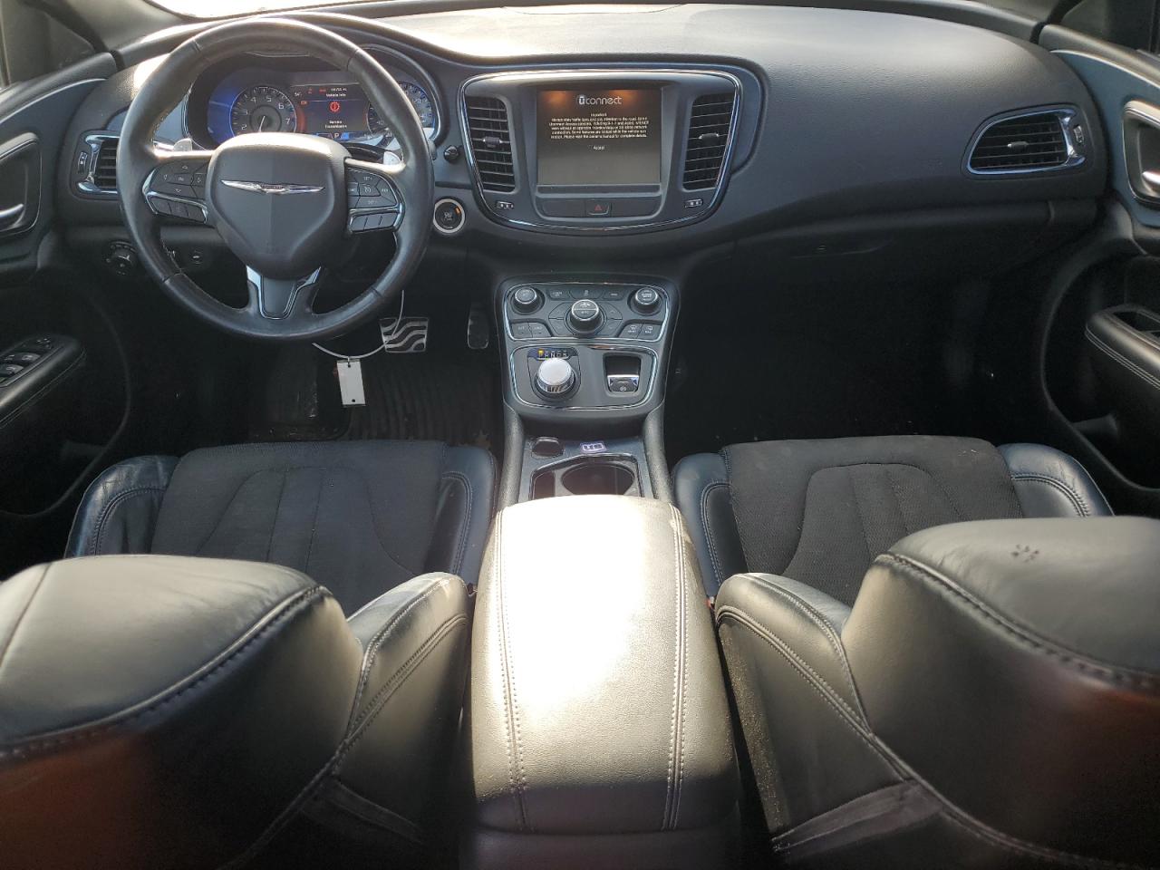 2015 Chrysler 200 - Image 8