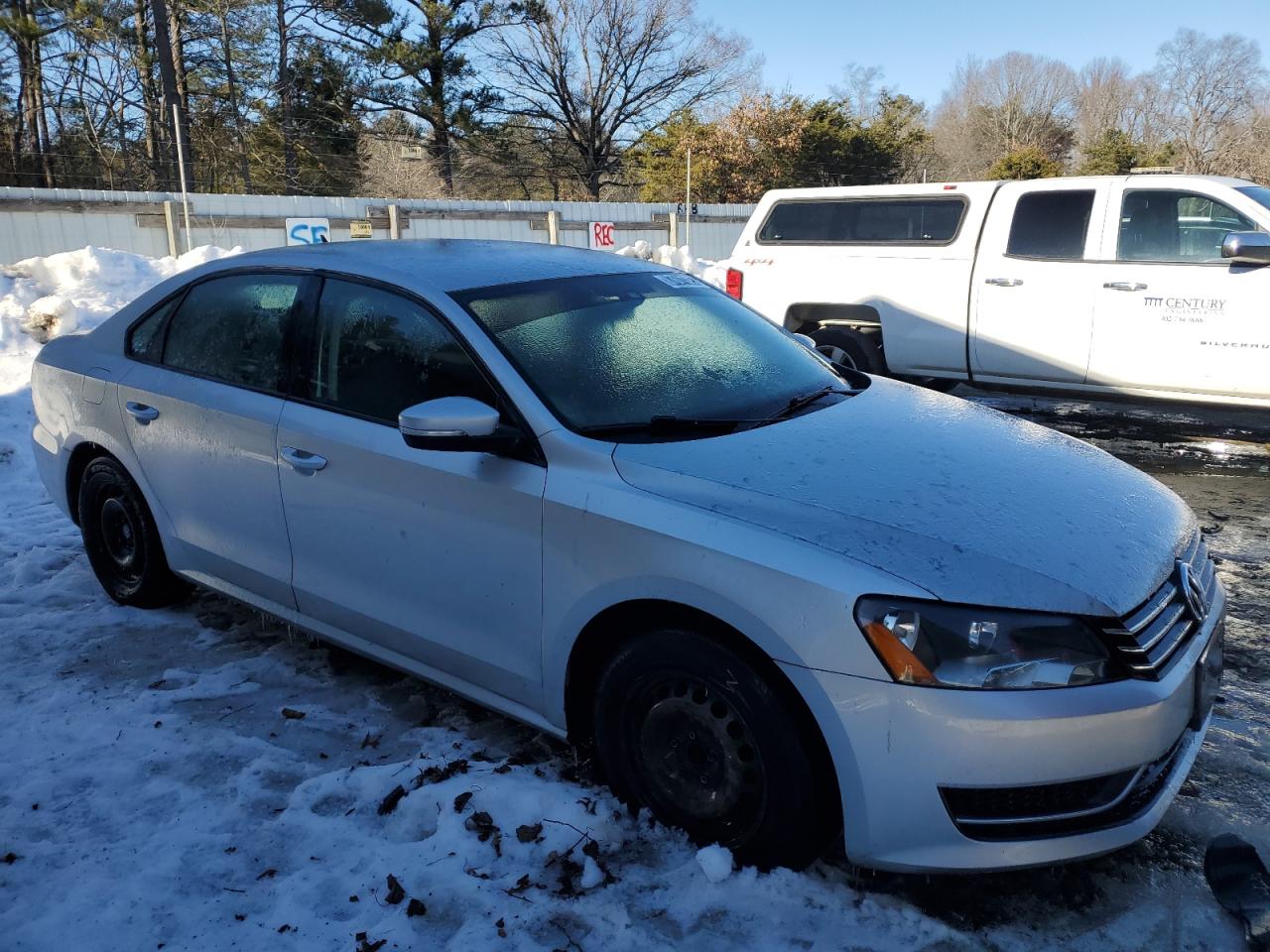 2014 Volkswagen Passat - Image 4