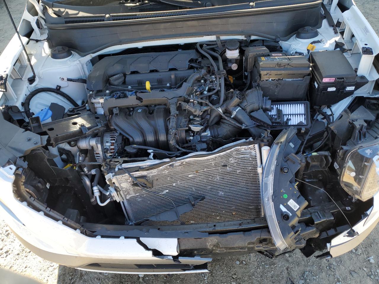 2024 Hyundai Venue - Image 11