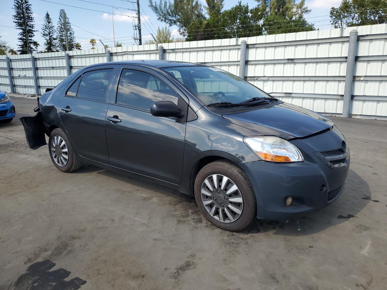 2007 Toyota Yaris - Image 4