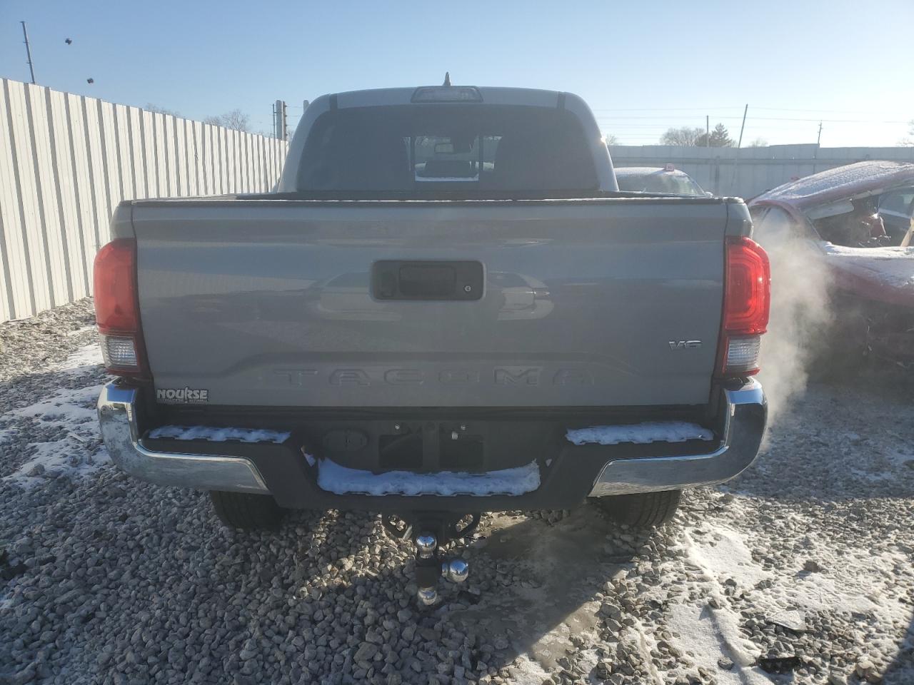 2019 Toyota Tacoma - Image 6