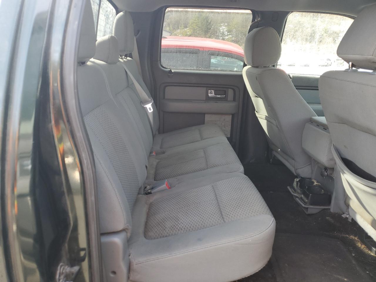 2013 Ford F-150 - Image 10