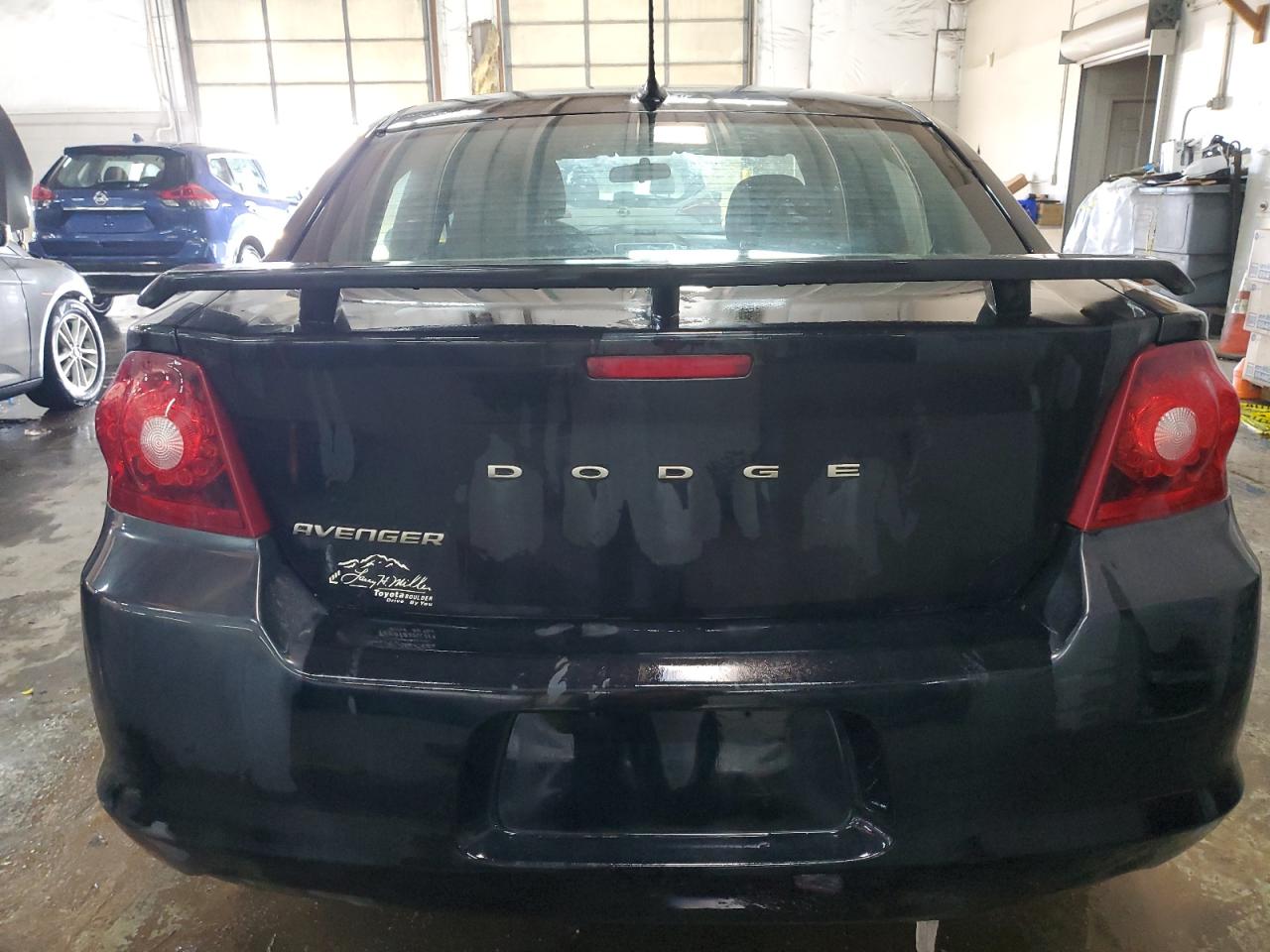 2013 Dodge Avenger - Image 6