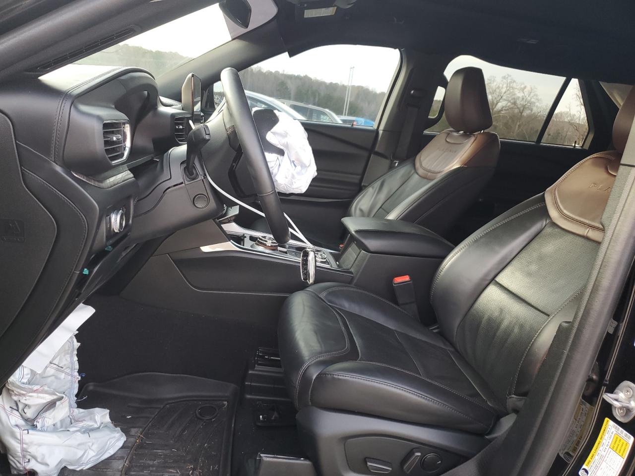 2022 Ford Explorer - Image 7