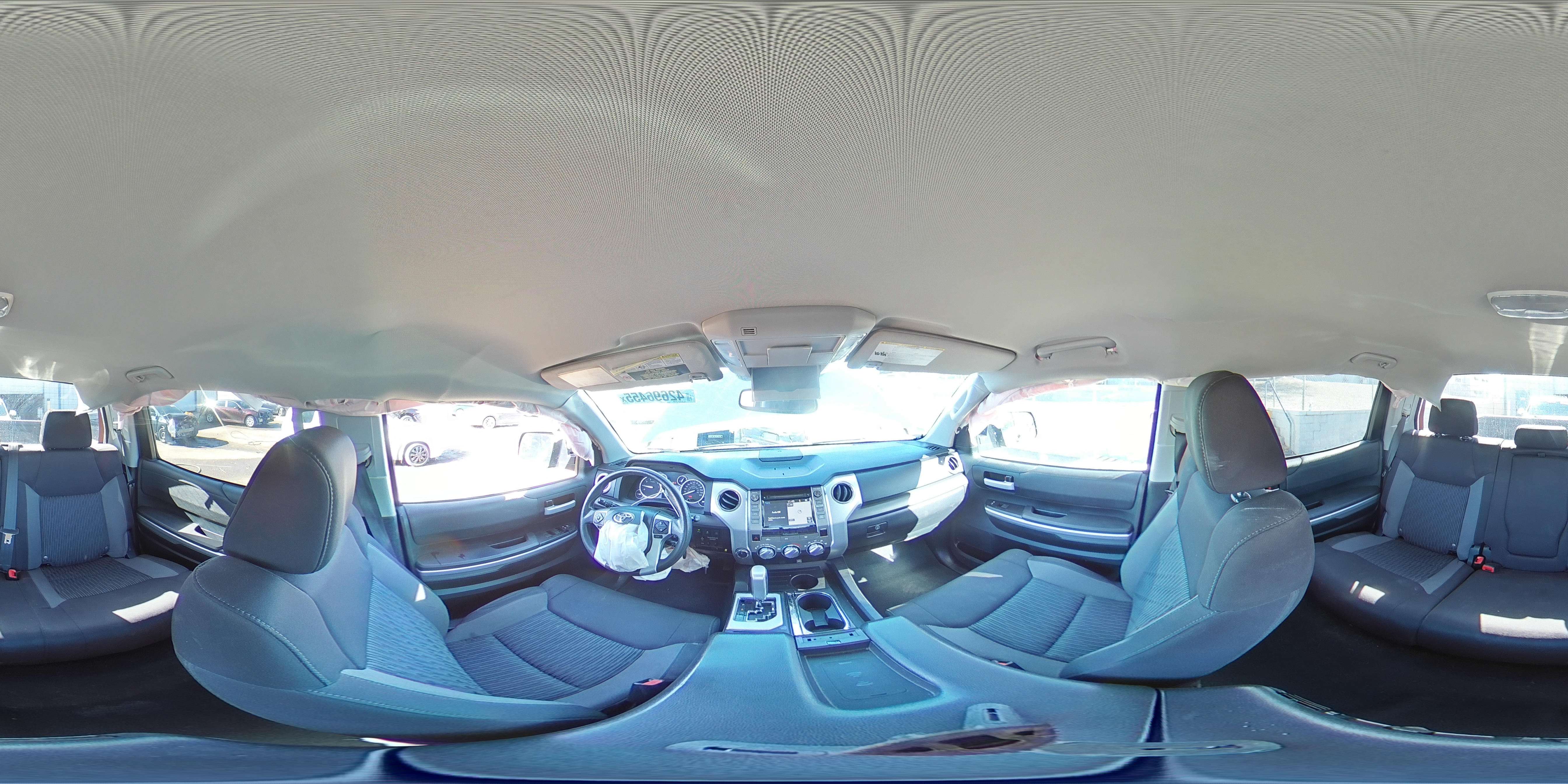 2016 Toyota Tundra - Image 14