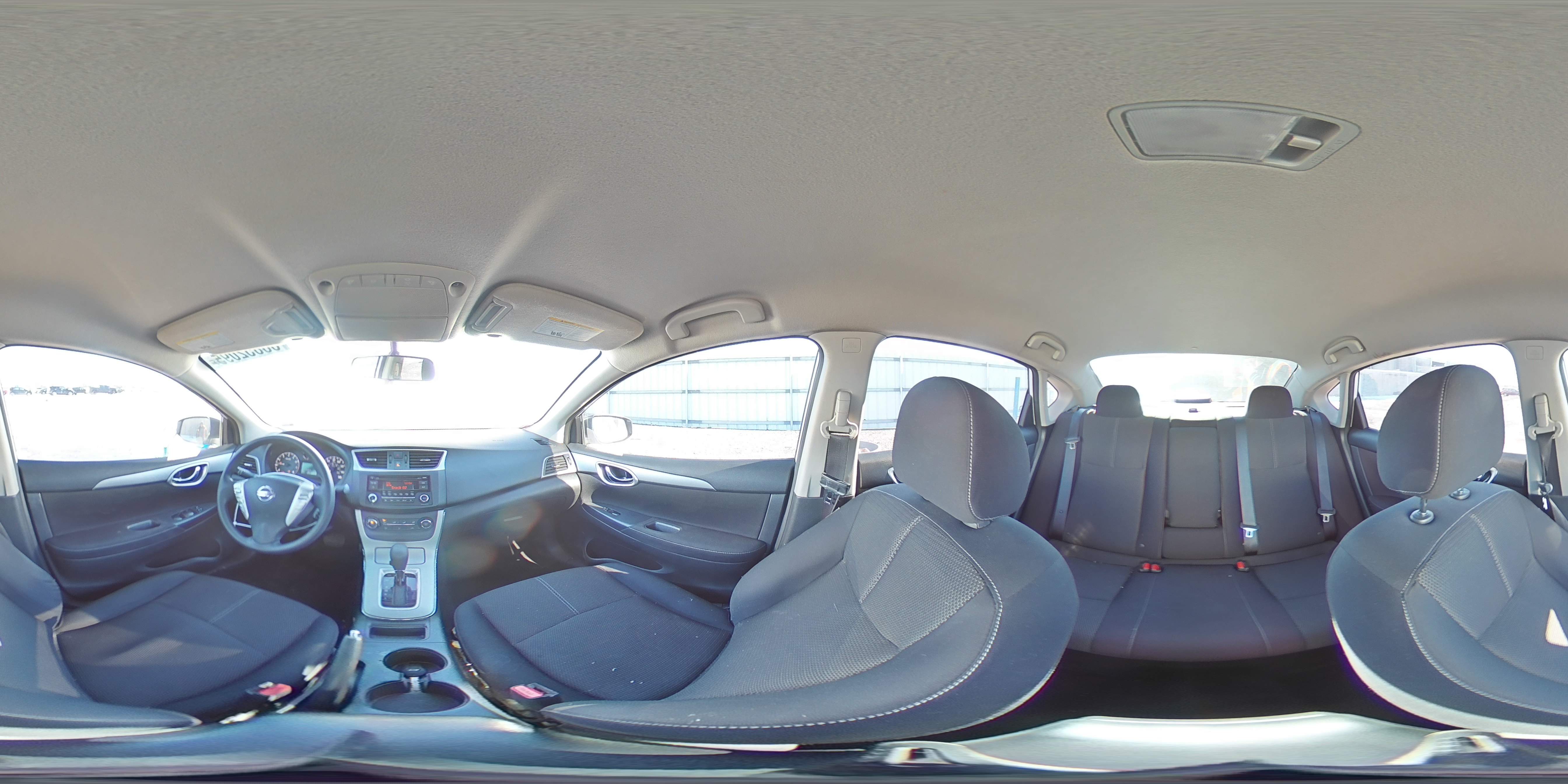 2015 Nissan Sentra - Image 13