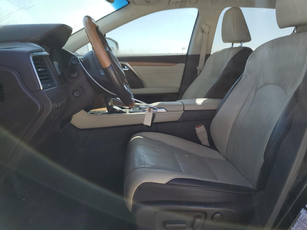 2016 Lexus RX - Image 7
