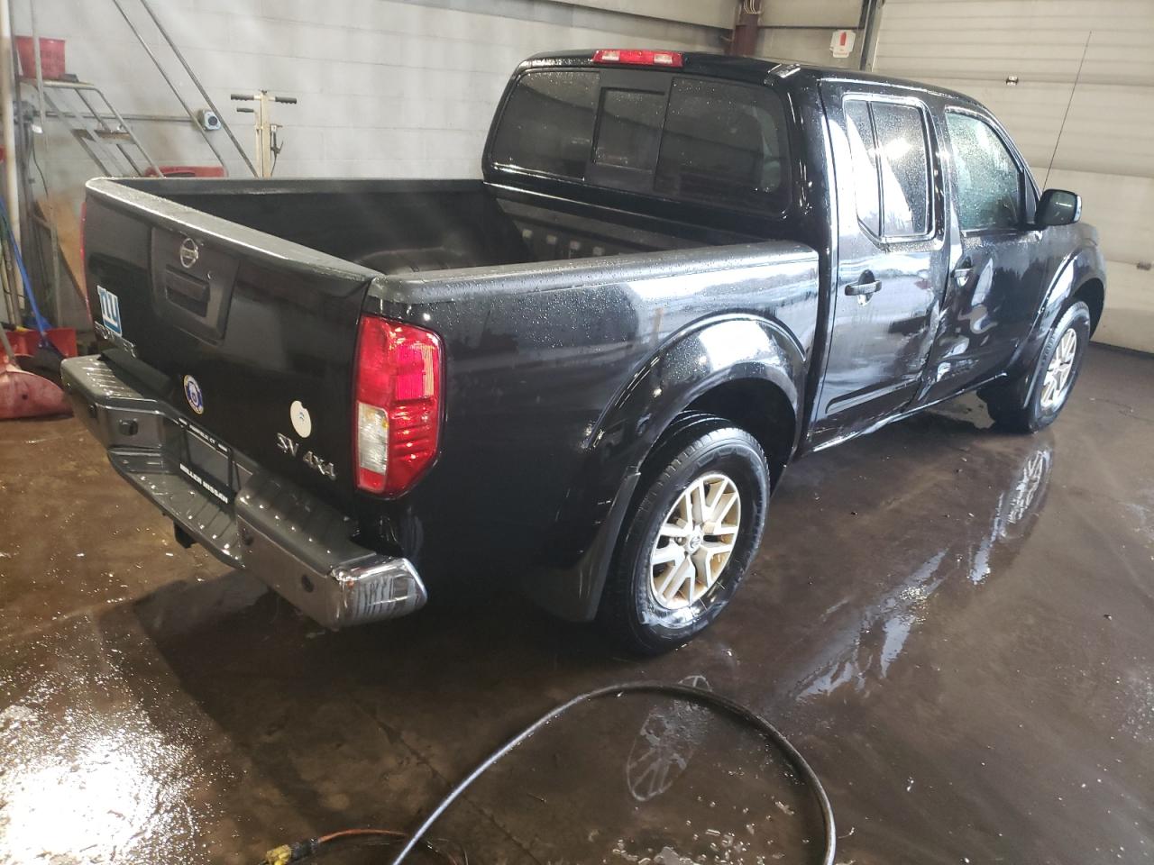 2016 Nissan Navara (Frontier) - Image 3