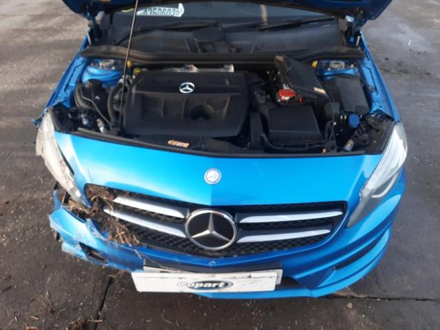 2014 MERCEDES BENZ A180 BLUE-