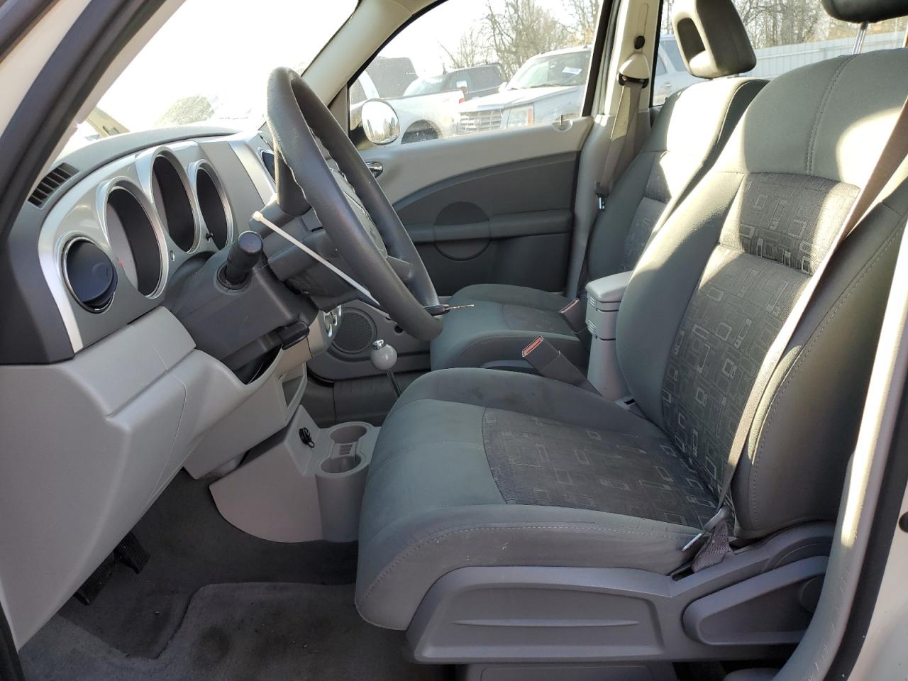 2006 Chrysler PT Cruiser - Image 7