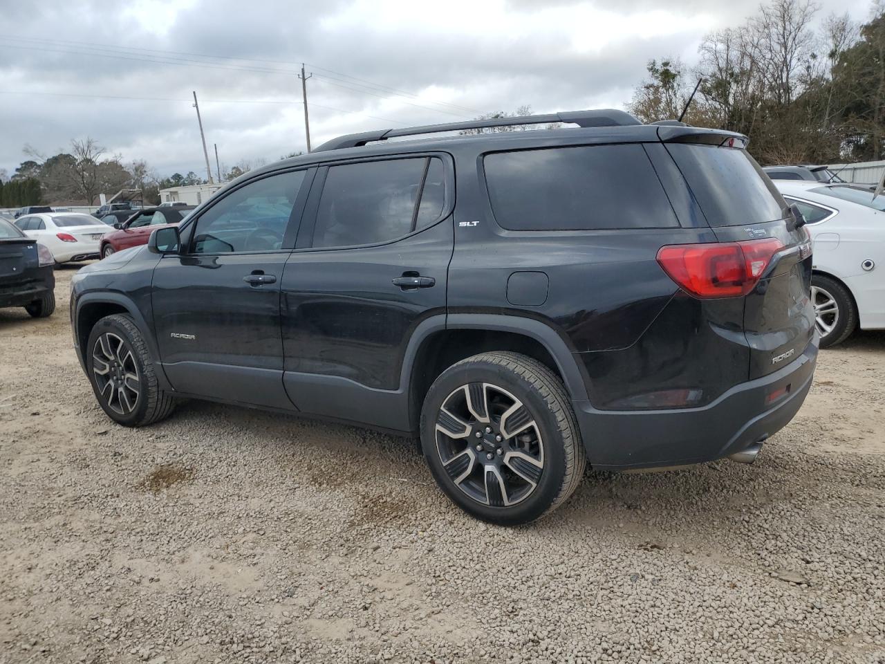 2019 GMC Acadia - Image 2