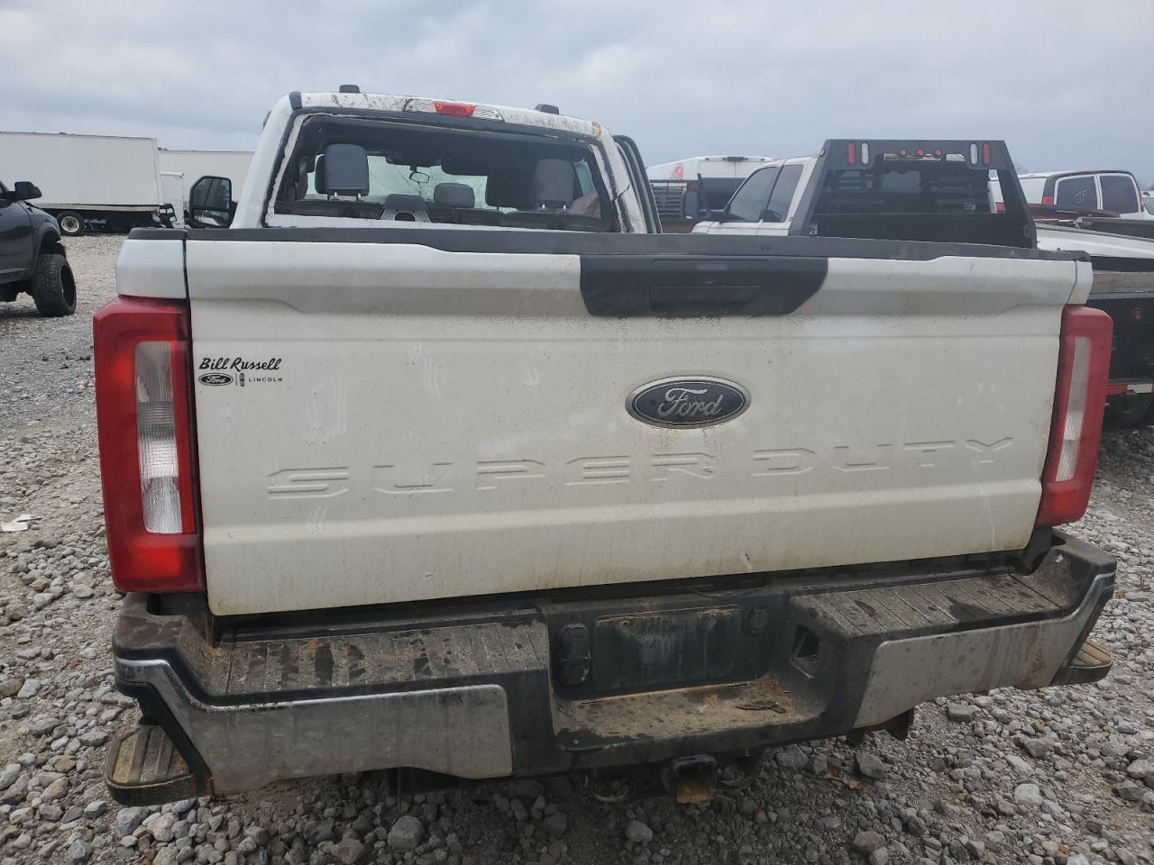 2023 Ford F250 - Image 6