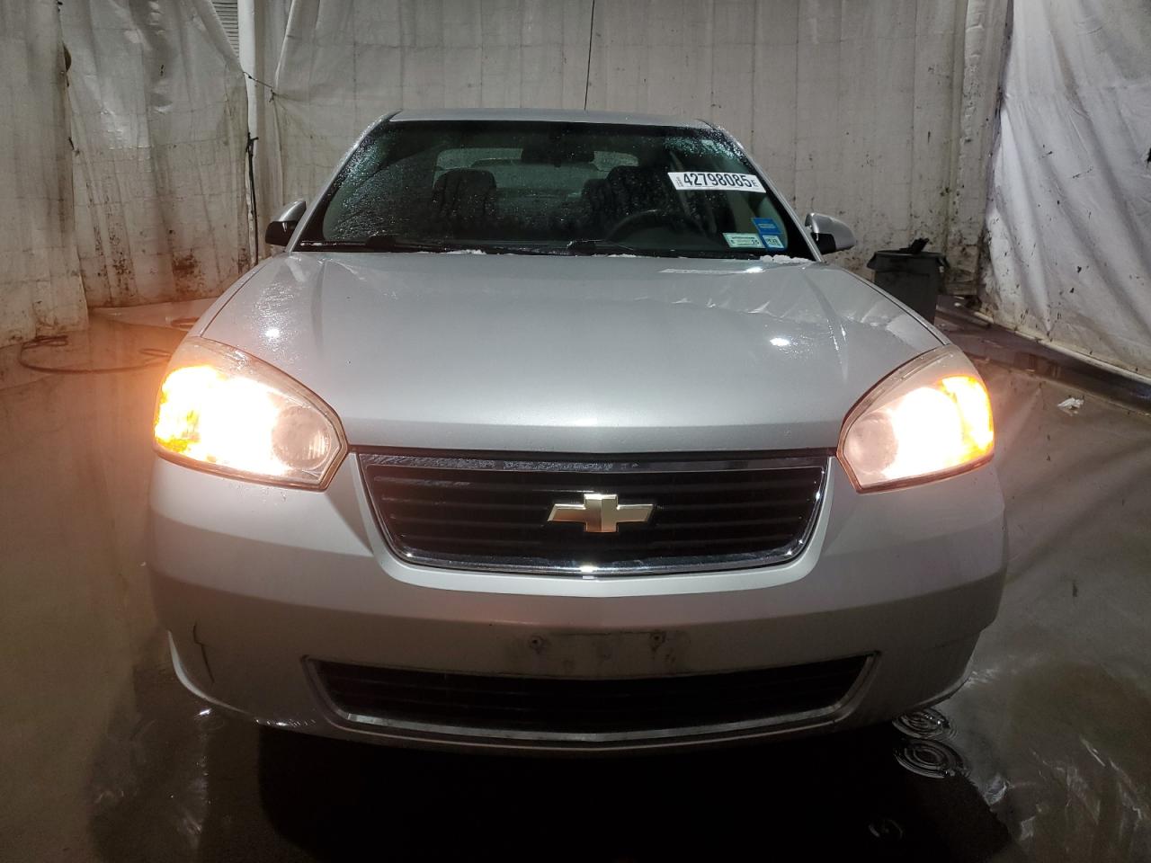 2006 Chevrolet Malibu - Image 5