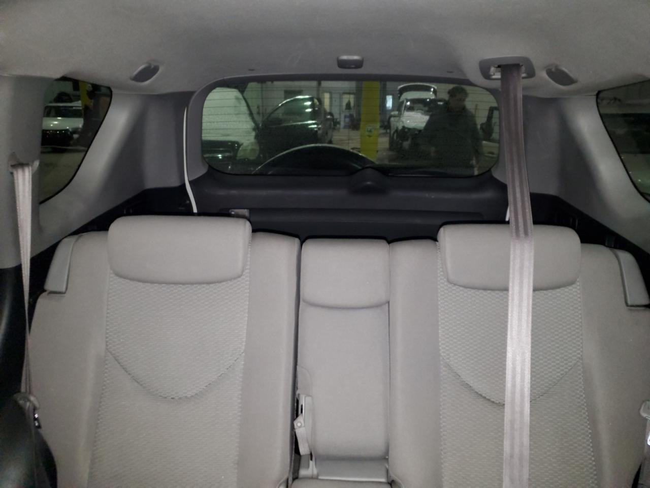 2006 Toyota RAV 4 - Image 10