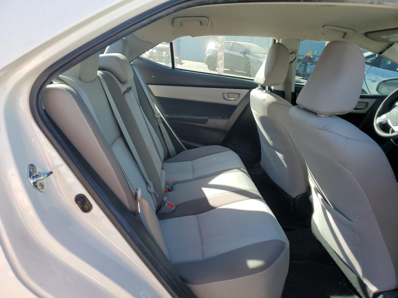 2018 Toyota Corolla - Image 10