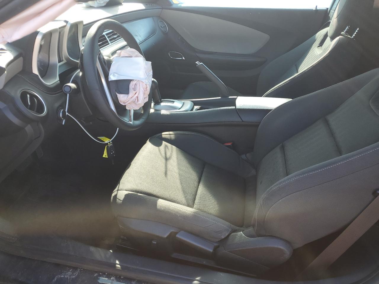 2014 Chevrolet Camaro - Image 7