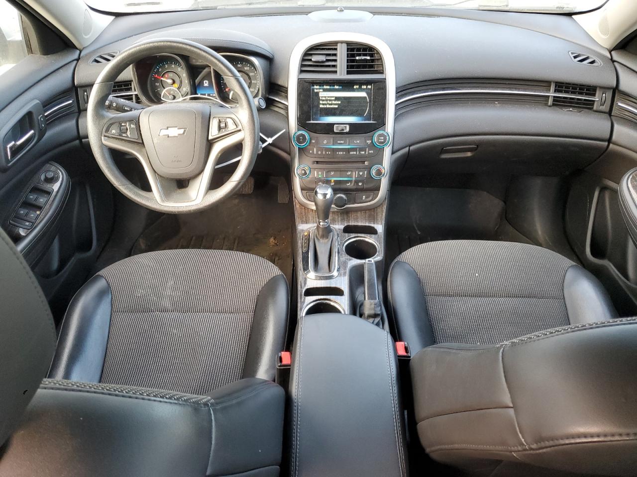 2015 Chevrolet Malibu - Image 8