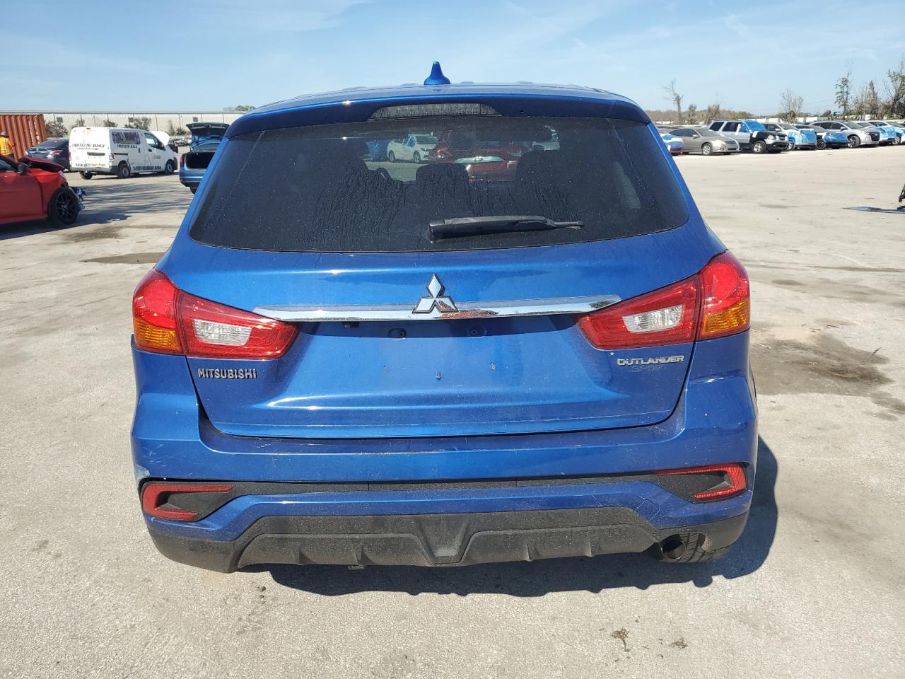 2019 Mitsubishi Outlander - Image 6