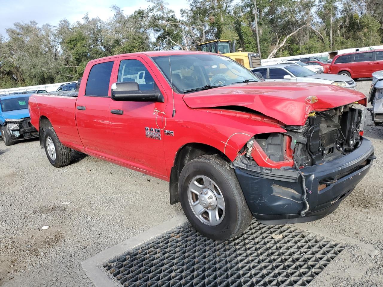 2017 RAM 3500 - Image 4