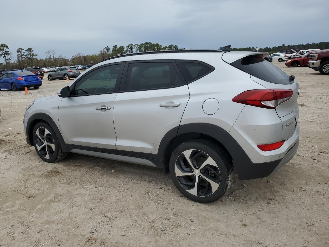 2018 Hyundai Tucson - Image 2