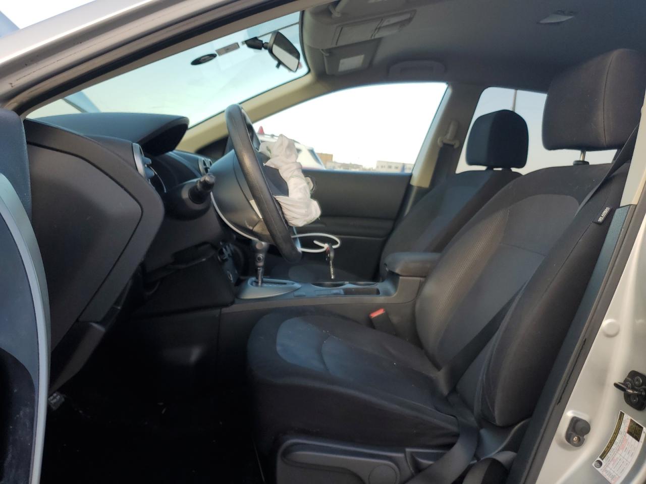2013 Nissan Rogue - Image 7