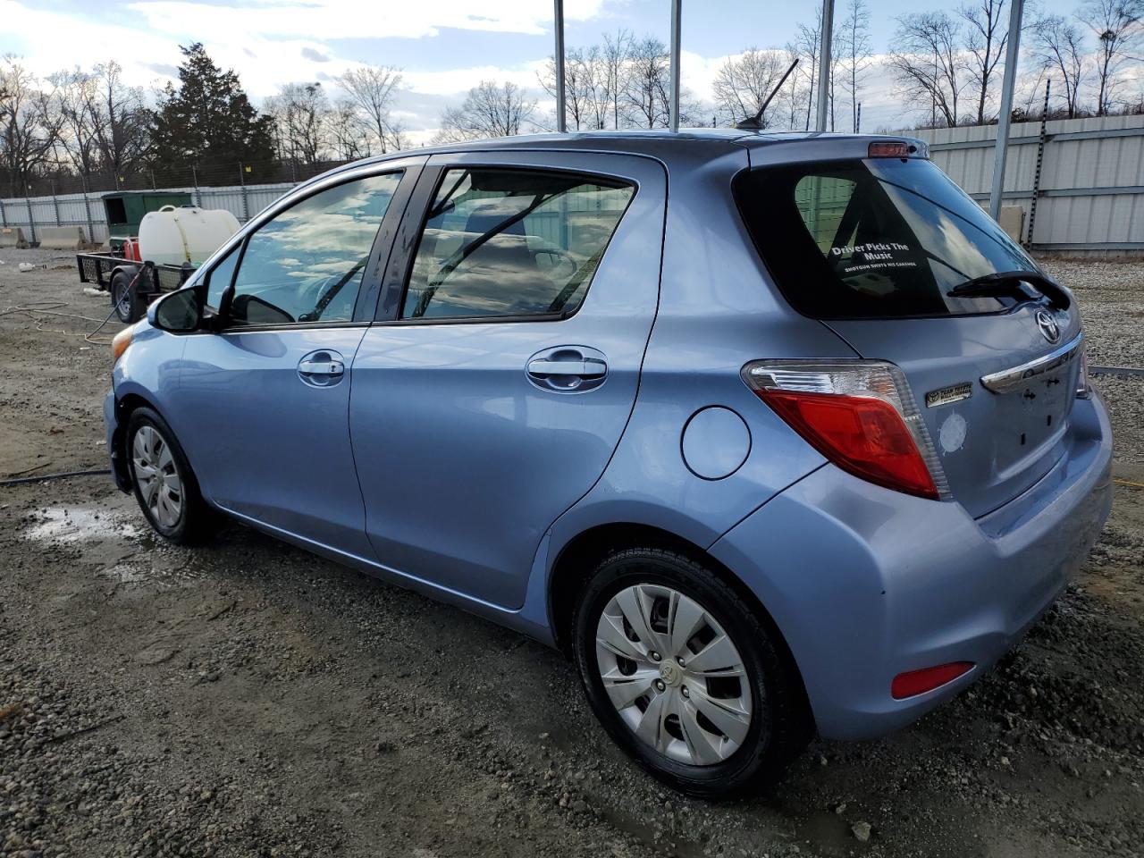 2012 Toyota Yaris - Image 2